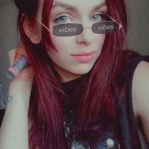 Meet your Posher, Leann